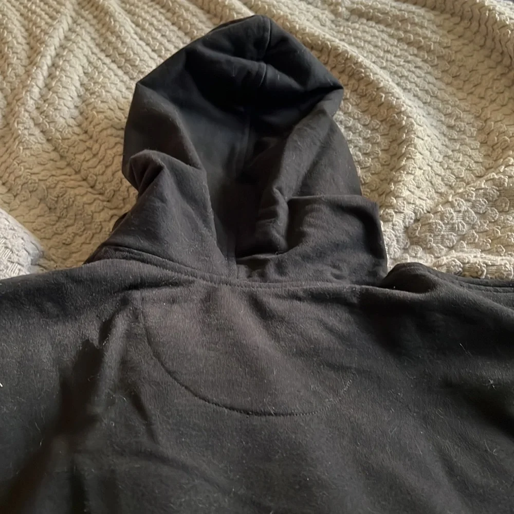 Black Patagonia logo pullover hoodie - Picture 6 of 7